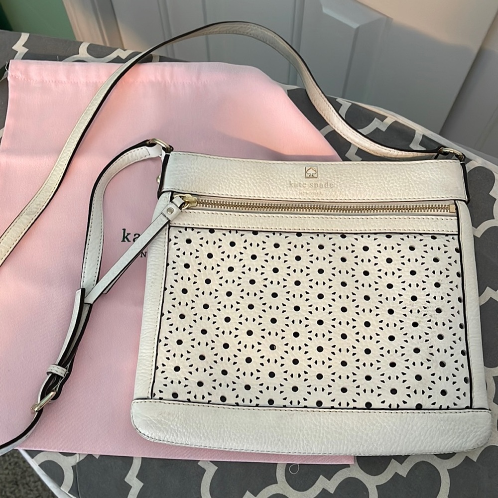 kate spade white leather crossbody with outside zipper pocket